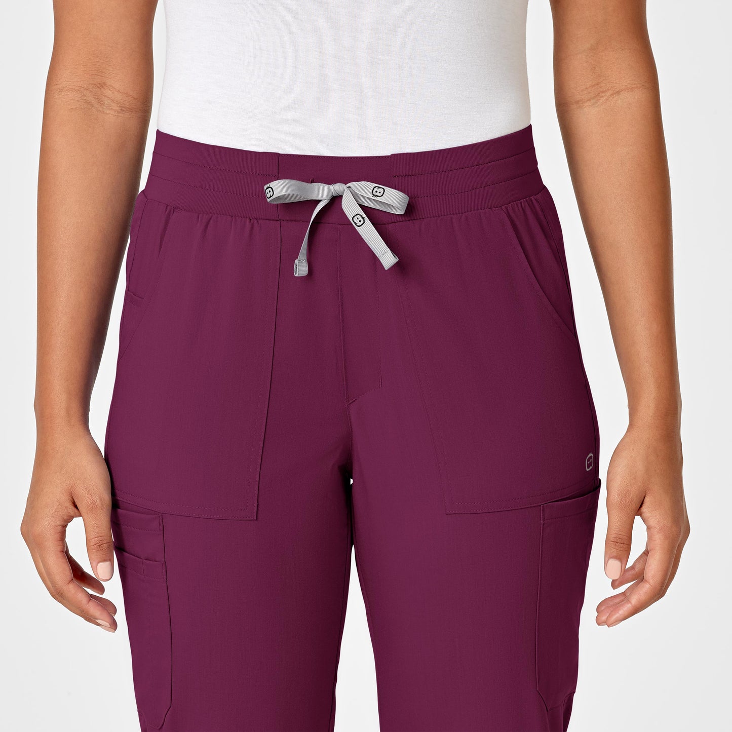 Pantalón de trabajo tipo cargo con pierna ajustada para mujer