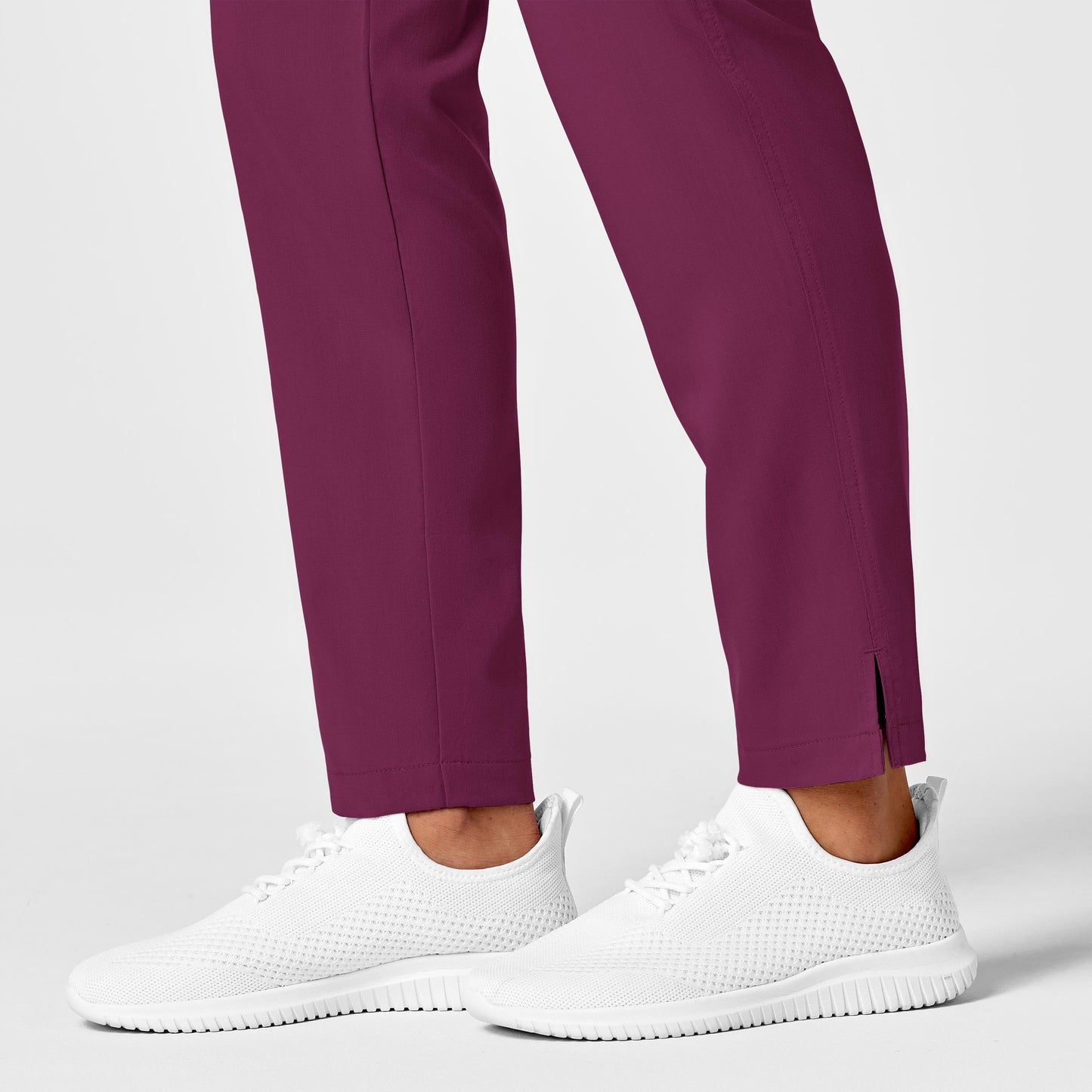 Pantalón de trabajo tipo cargo con pierna ajustada para mujer