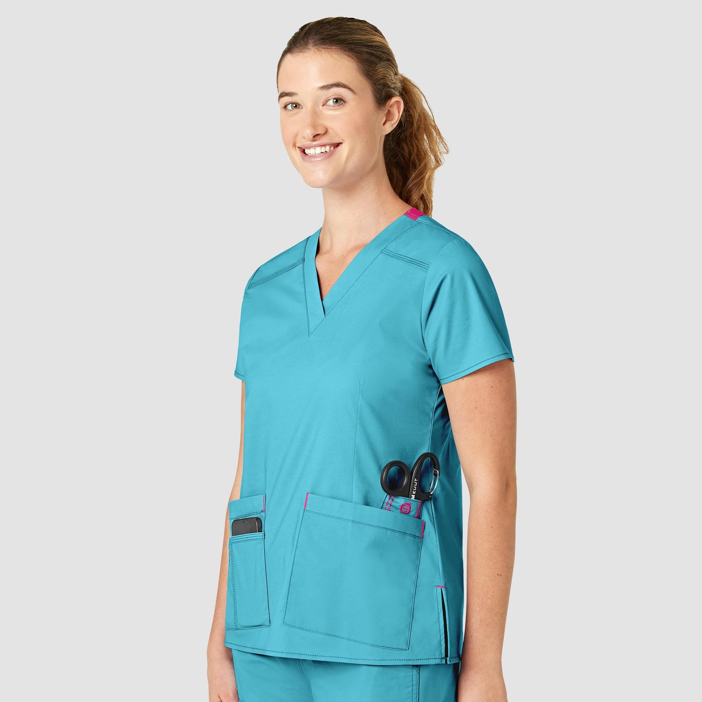 Blusa médica con cuello en V Verity para mujer